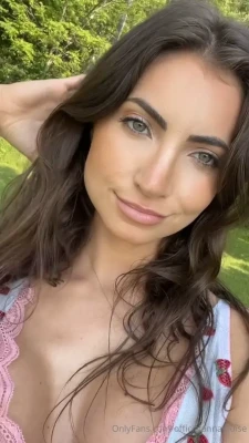 annalouieaustin - Do you want me to arch it for you? 😈