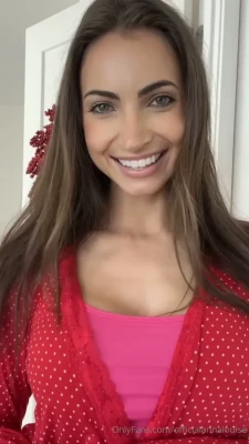 annalouieaustin - Cheer captain of the slut squad 📣