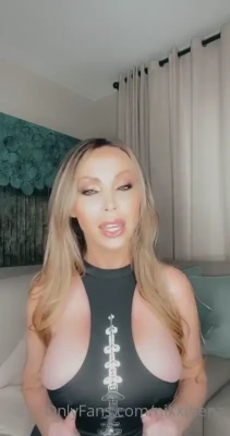 nikkibenzfree - Ass baby