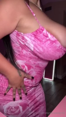thatgreeneyedgirl22 - Do you like the color?