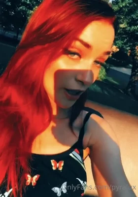 ursecretgirlfriend - LEAVE YOUR QUESTIONS IN THE COMMENTS BELOW FOR SUNDAYS Q&A 😁 part 1
