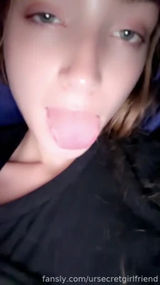 ursecretgirlfriend - Fridayyyyy 😝