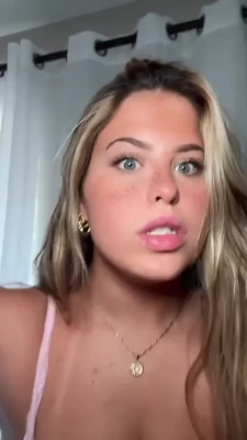 honeyybeebby - You want to play with Nicole & I don’t youuu? 😈 getting