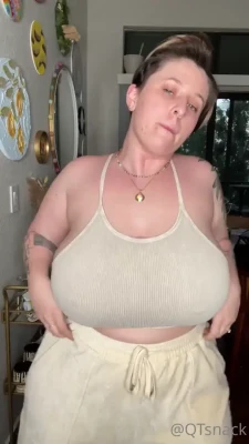 qtsnack - Oops look like I sat on something!