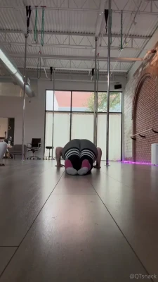 qtsnack - Can I cream all over your dick baby?