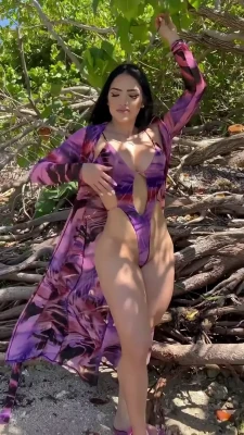 taneth - My DM's are a little lonely without you! Slide on in and see what I'm