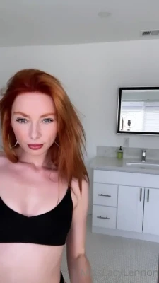misslacylennon - 🇺🇲 I hope this hardens your cock 🐱👅  🇪🇦 Espero que