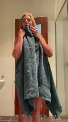 jadeold - Come spend the rest of the year with me!