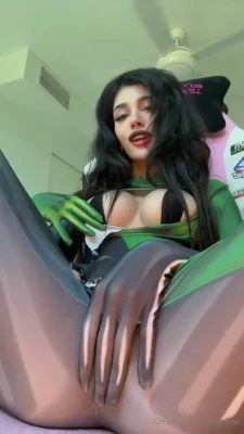 woffee - On my way to sit on some alpha cock