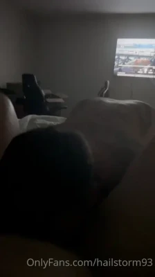 hailstorm93 - Sweaty chest from the gym🤭🤸‍♀️