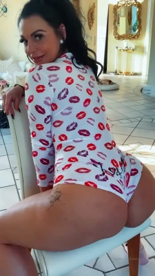 nadine_kerastas - Me gusta duro papi 🥵😚