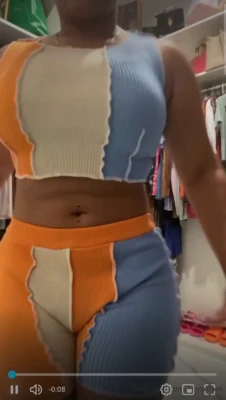 kkvsh - Hi guys 🥰