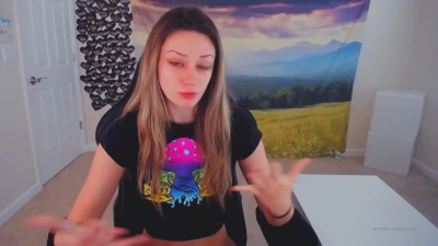 izzy_xx - @fandf22 being my camera guy and my hubby means I just feed him pussy