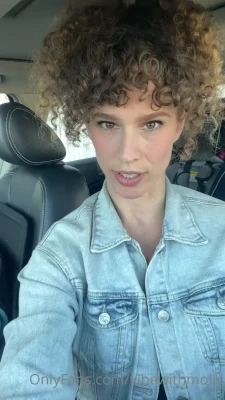 vibewithmommy - Everyone loves soft cock right?