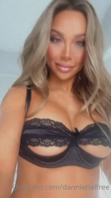 dannierielfree - Me extrañaron? E vuelto con todo 😊