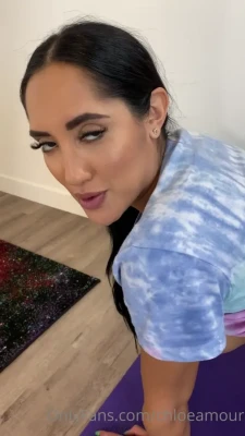 chloeamour - ‘some ethereal goddess type of shit’