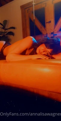 annalisawagner - Peachy🍑💦
