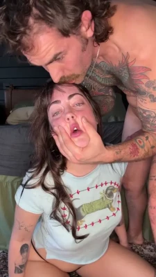 thefleshmechanic - So enticing isn't she? You're just dying to find out how she tastes