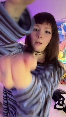 orphicbunny - Don't we just have the prettiest feet