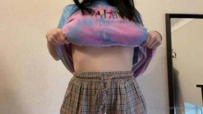 orphicbunny - Shower time 💦💦 who else wants to get wet with me leave your