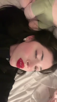 julietayanez - Fingering my ass and sucking on my toy! OMG felt sooo horny 🥵 DM