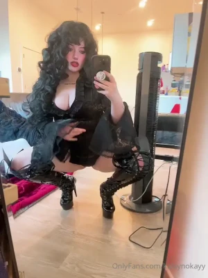 kalaynokayy - let me get on top daddy 😍