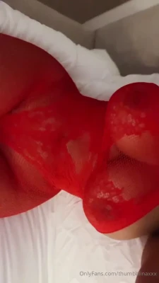 thumbalinaxxx - Nobody wants a session? 🥺