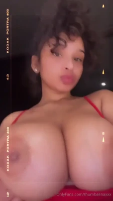 thumbalinaxxx - I`m in love with this outfit 🥰🥰