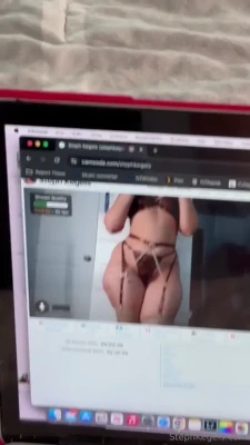 stephkegels - do you wanna fold me like a pretzel?