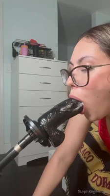 stephkegels - Have a great Titty AND Tushy Tuesday! While I pop out of the top and