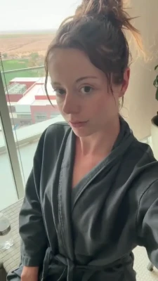 nadiafoxx69 - Sending the full video out in your DMs now :) be sure to have your