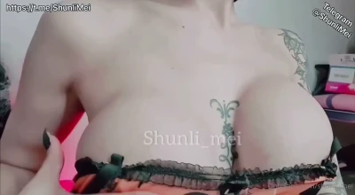 shunli__mei - Would you rather have a new set, or a video!?