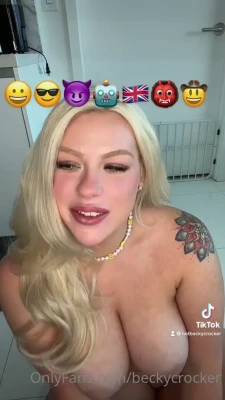 beckycrocker - Since it’s Friday I want to know what my amazing fans would like to