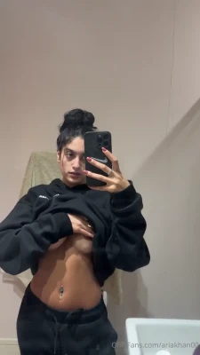 ariakhan00 - Night everyone ;)