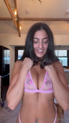 ariakhan00 - some booty for u before bed 😘🤭