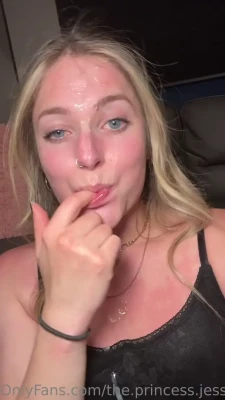 jessnjamez - Cant believe its Saturday 😈😈😈