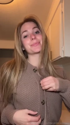 jessnjamez - ..and maybe I’ll let you close enough go touch me..