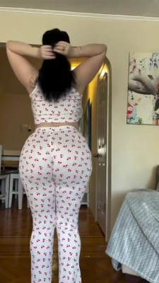 officialpawgqueenx2 - BRAND NEW BBC with @baddiesonlypov available for PRE-SALE!! DM me if
