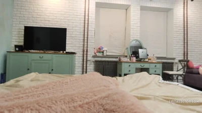 leahmeow - Pinks my favorite color 💕