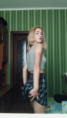 maddie - There’s something naughty for you in your dms in this outfit check