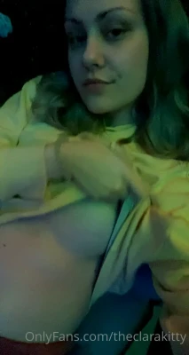 clarakitty - Be a good boy and worship my body <3