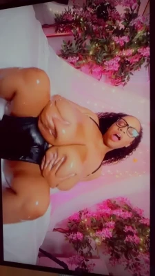 onlyonerhonda - pillow humping & fingers in my juicy tight pussy 4 u 🥹