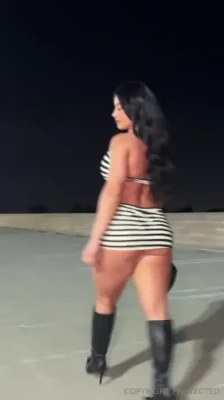 krissytaylorvip - Auguro un buon halloween a tutti con un video molto sensuale e