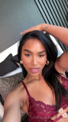 virginiasanhouse - I think your cock would get lost between my tits😅💋