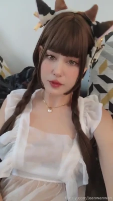 jeanwanwan - Would you help me if I asked you to shave my pussy clean?