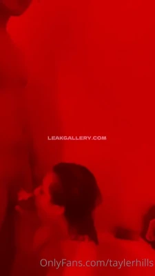 taylerhillss - Baby face... Big girl body... Dirty man's mind