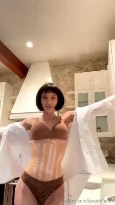 lanarhoades - skinny but thick, who wants it? 😏