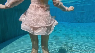 magic_alice - swipe for a POV of me bouncing on your dick 🥺