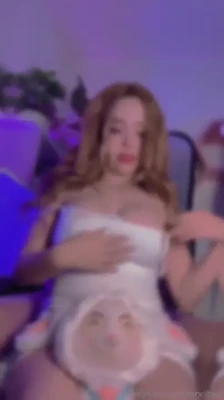ferxiitaof - watch my bouncing tits as I take it all.