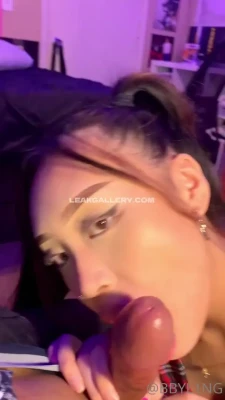 bbyl1ng - Tried out Aura's vibrator, editing this & another video rn
